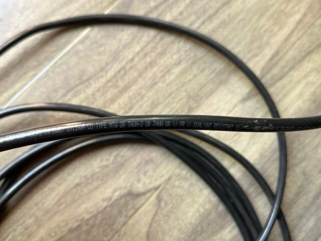 4 Gauge AWG Welding Lead & Sunlight Resistant Cable Copper Wire 600V | 23ft